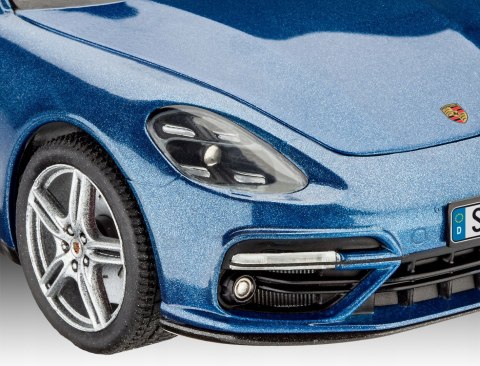 MODEL DO SKLEJANIA REVELL PORSCHE PANAMERA 2 1:24 MODEL DO SKLEJANIA REVELL PORSCHE PANAMERA 2 1:24