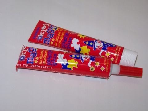 KLEJ INTROLIGATORSKI MAGIC KAMABEN SCRAPBOOK Z APLIKATOREM 45 gr CR1070